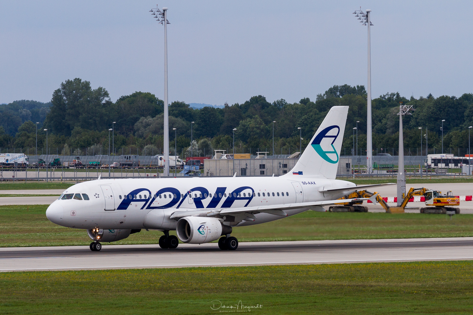 Adria Airways / Airbus A319-111 / S5-AAX  / MUC / EDDM