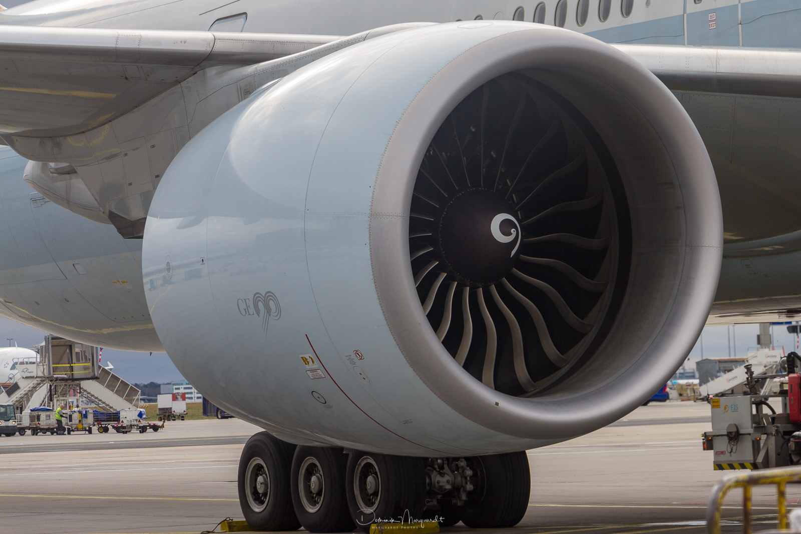 Cathay Pacific / Boeing 777-367(ER) / B-KQV / FRA / EDDF